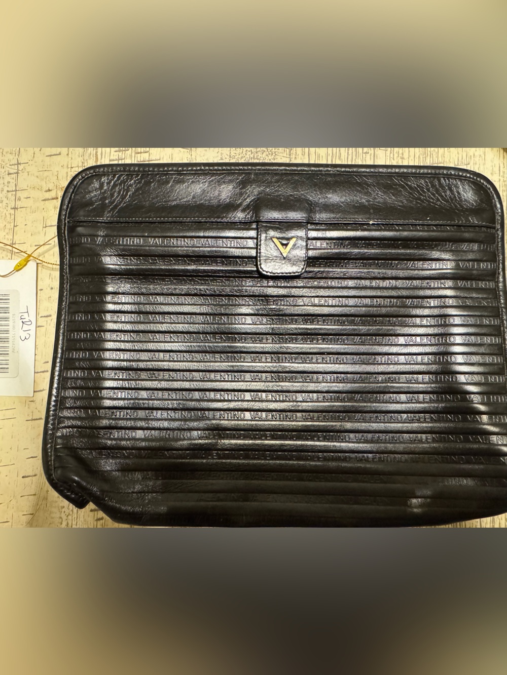 Valentino Black Leather Logo-Embossed Wallet with Gold Accent - Picture 2 of 6